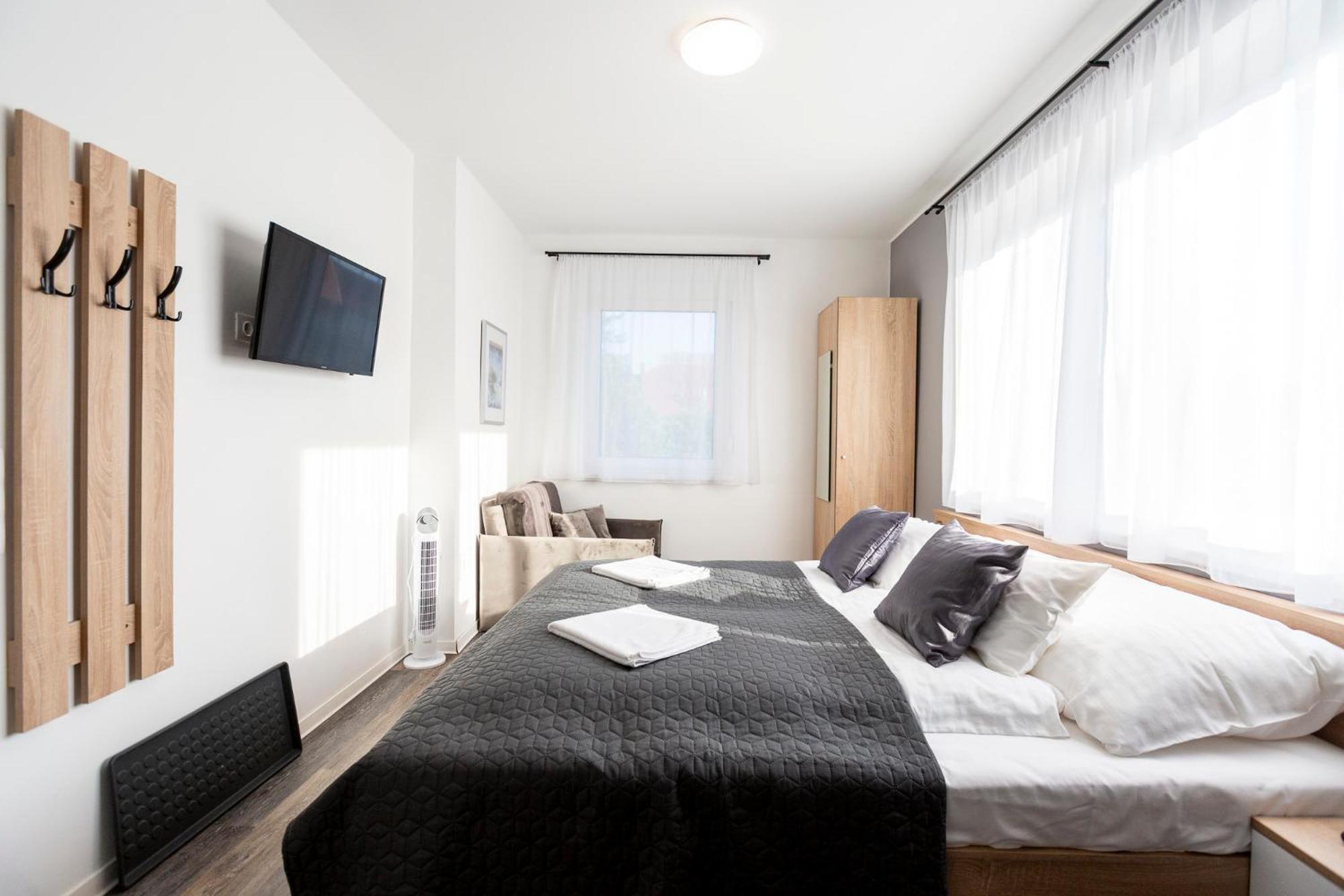 Horvath Apartman Fertod Luaran gambar