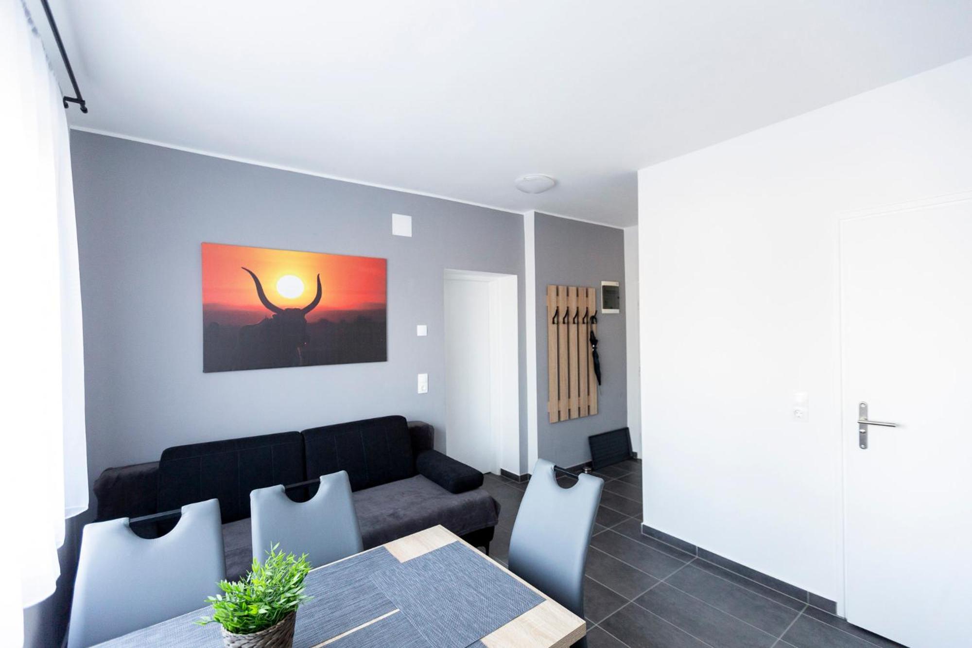Horvath Apartman Fertod Luaran gambar